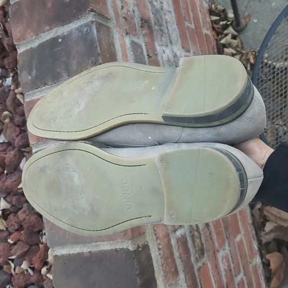 VINCE Suede Leather Loafer Dress Shoes Size 9 Taupe Old Money Classic Italy - Picture 5 of 16